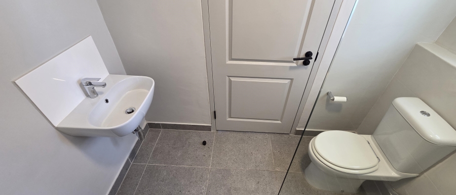 2 Bedroom Property for Sale in Sonstraal Heights Western Cape